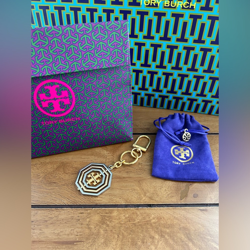 Tory Burch Rotating Key Fob
